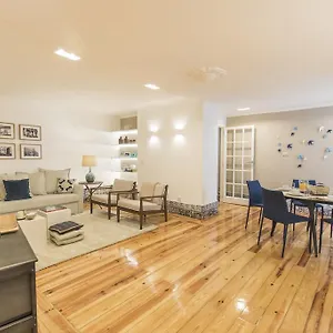Lovelystay - Downtown Magnificent Flat Apartment